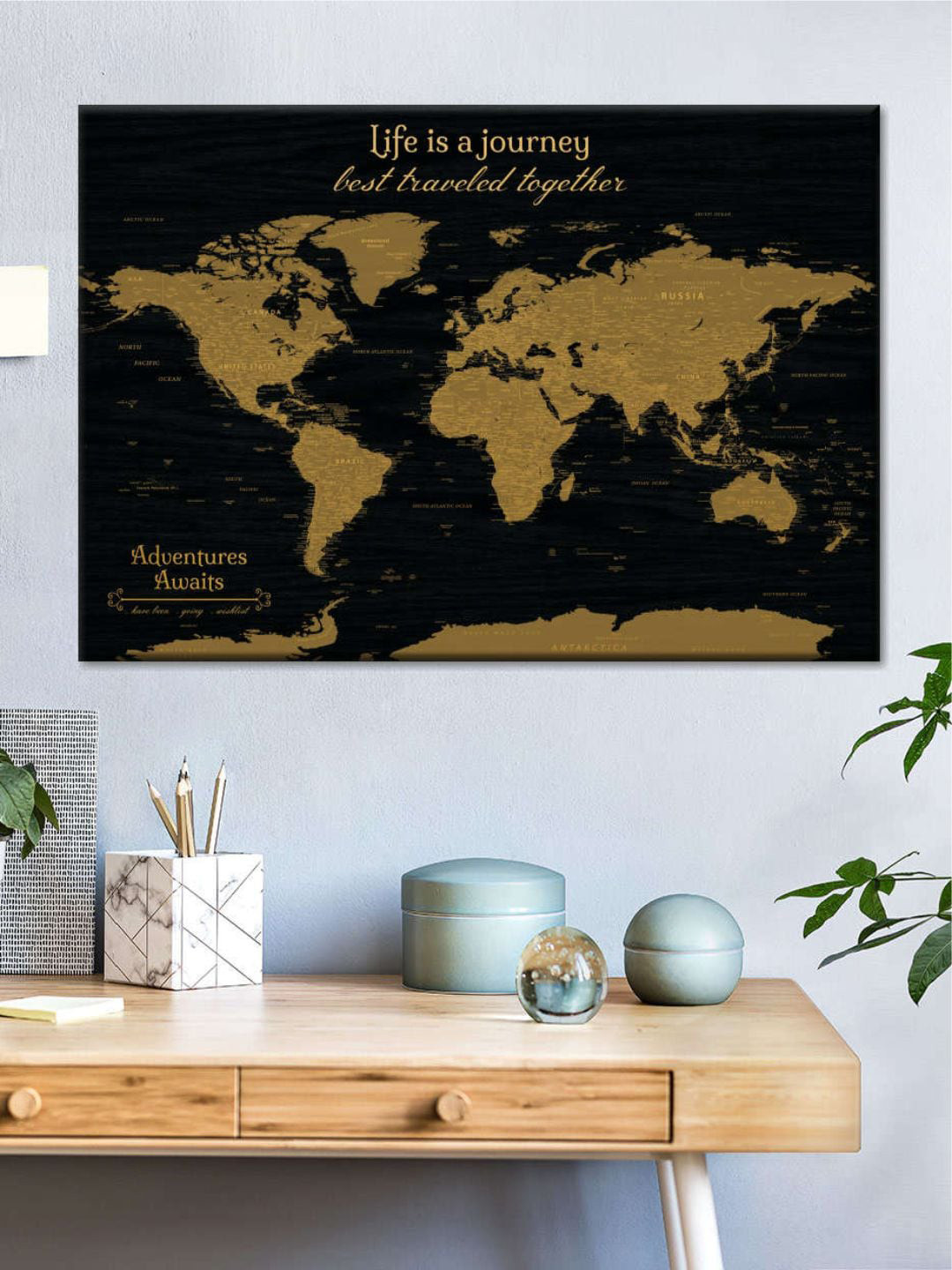 POSTERS AND TRUSS Black & Beige World Map Wall Art