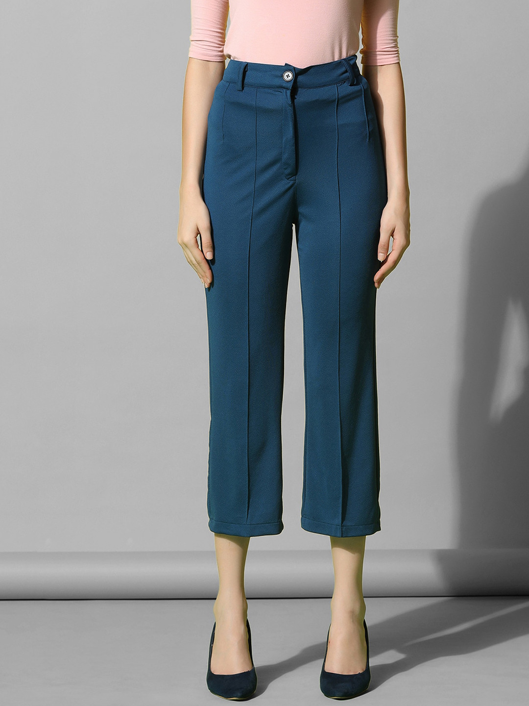 Selvia Women Mid-Rise Cropped Regular Trousers