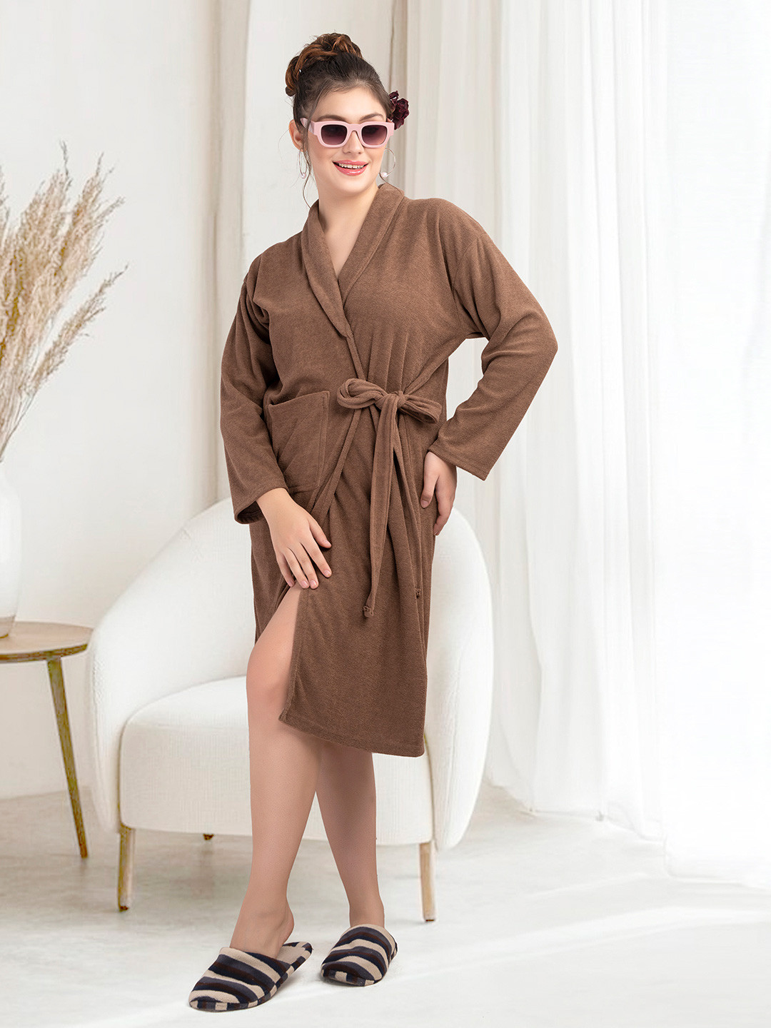 HotGown Double Brown Solid Cotton Drawstring Knee Length Bath Robe-M