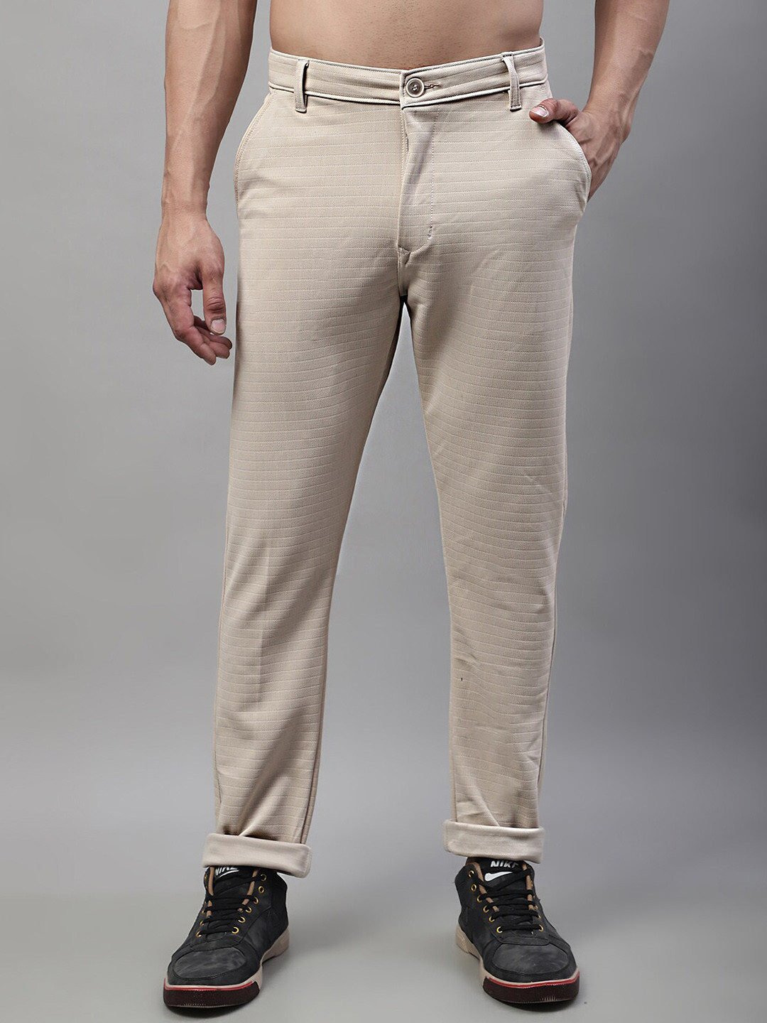 JAINISH Men Textured Relaxed Tapered-Fit Easy Wash Cotton Lycra Mid-Rise Regular Trousers