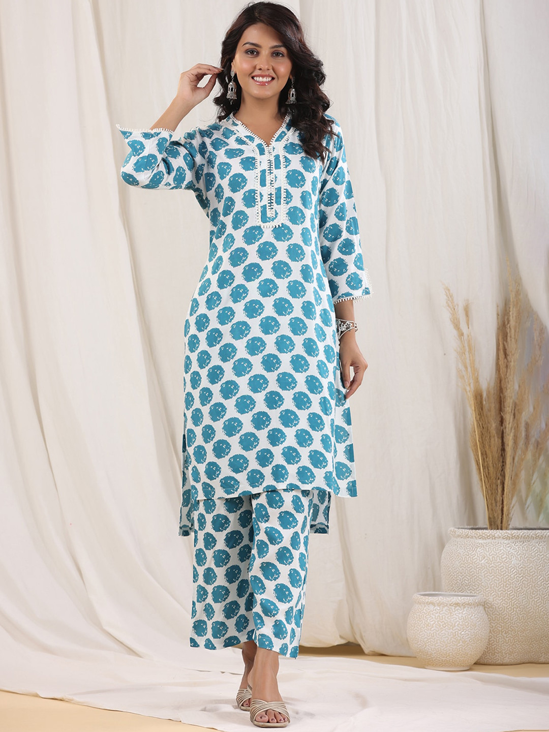 Rain & Rainbow Geometric Printed Pure Cotton Kurta With Trousers