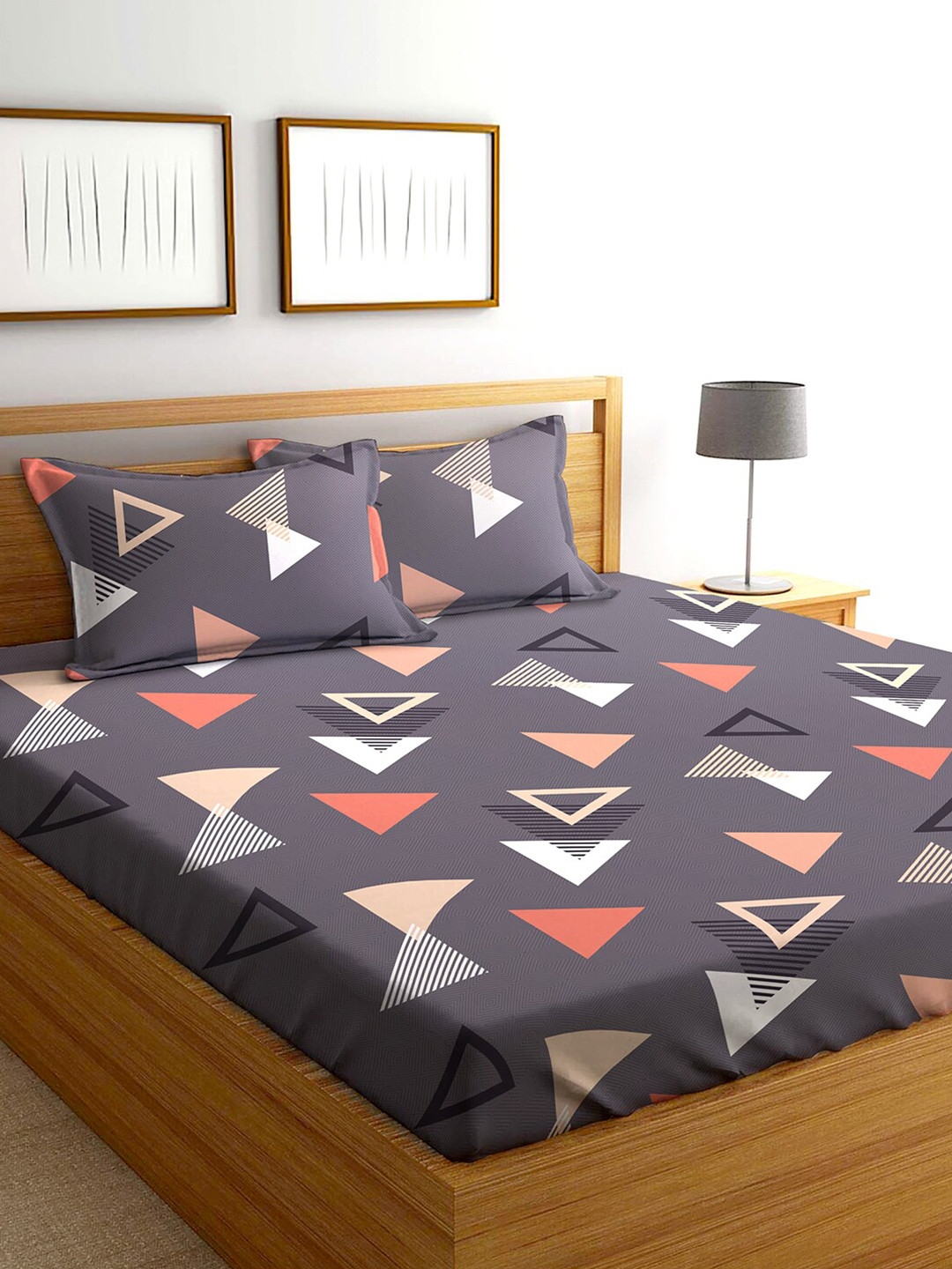 AEROHAVEN Yamuna Purple Geometric Cotton 240 TC Queen Fine Bedsheet with 2 Pillow Covers-100 x 90 inches