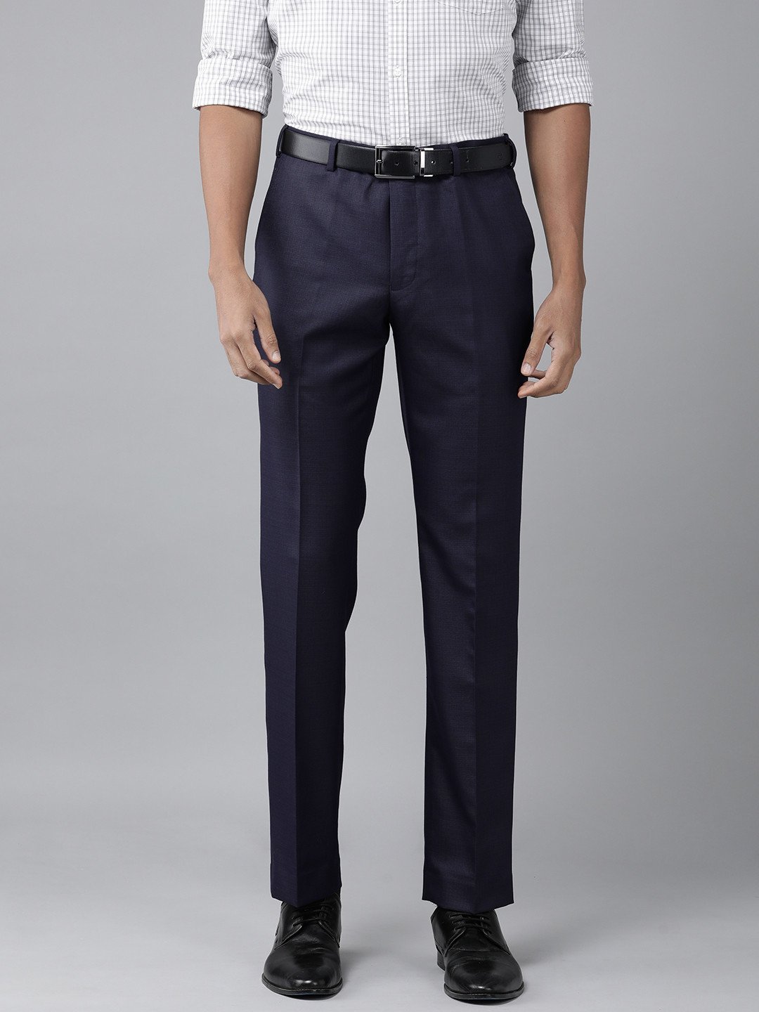Park Avenue Men Solid Smart Slim Fit Mid-Rise Plain Woven Flat-Front Formal Trousers