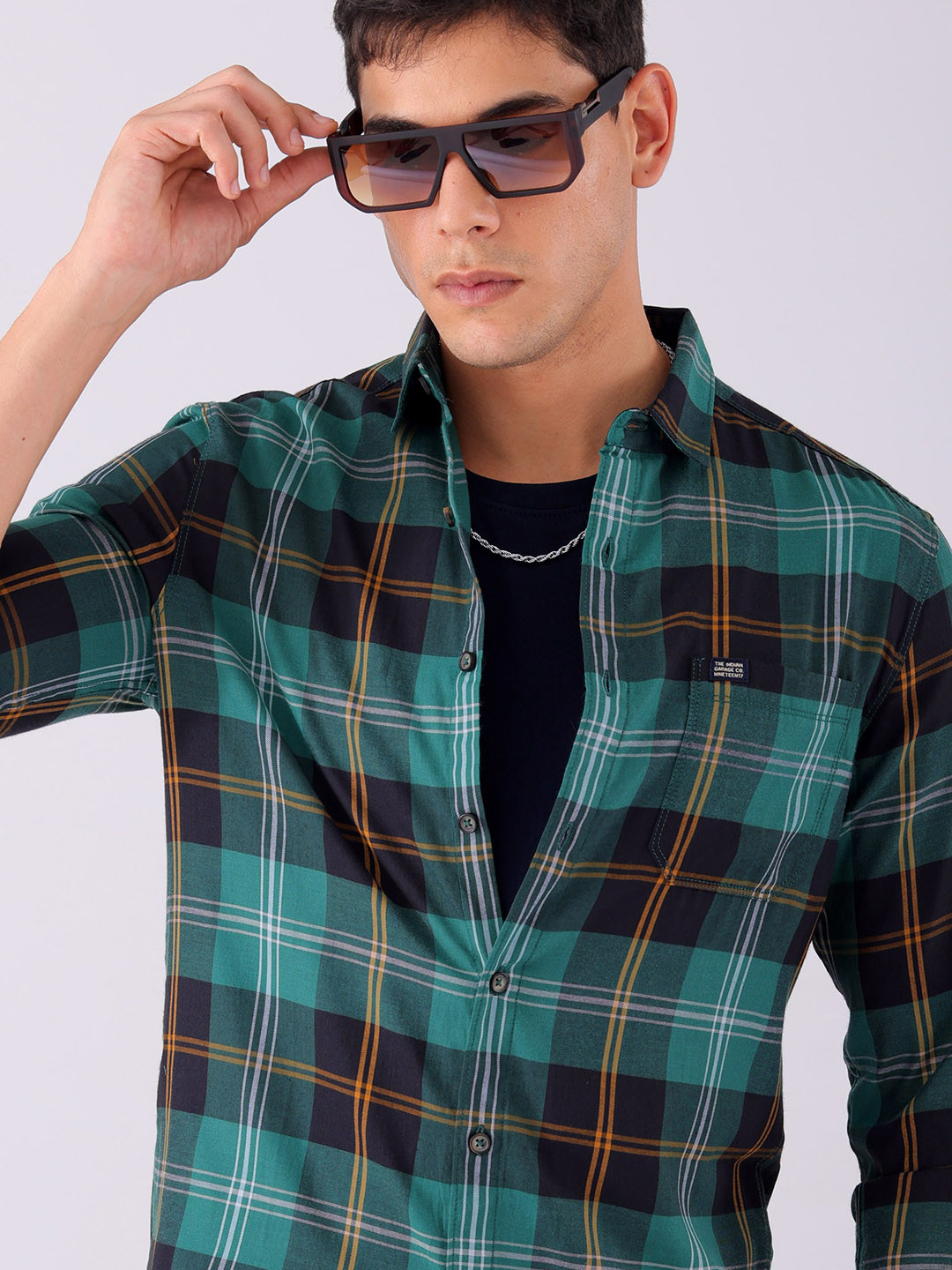 The Indian Garage Co Men Slim Fit Opaque Checked Casual Shirt