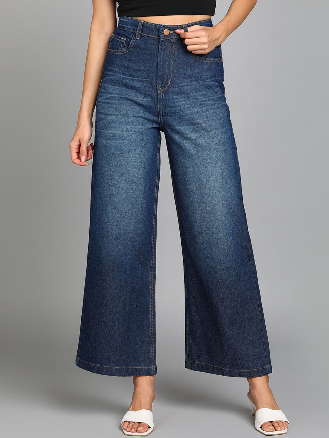 Urbano Fashion Women Wide Leg High-Rise Light Fade Jeans