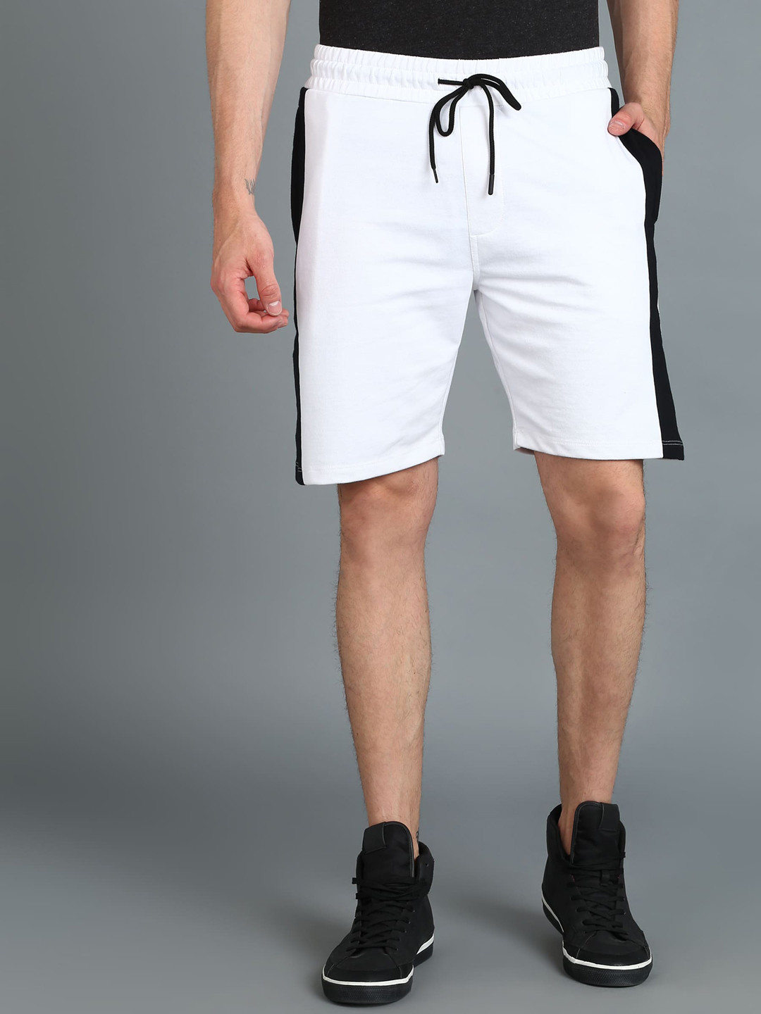 Urbano Fashion Men White Mid Rise Slim Fit Cotton Stretchable Shorts
