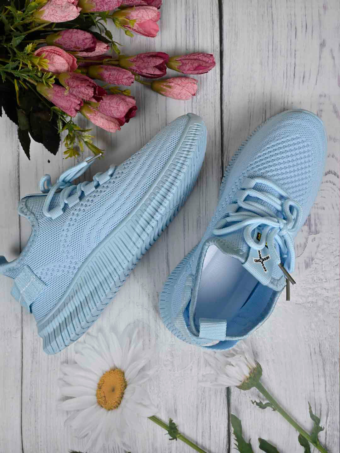 Jove Women Woven Design Comfort Insole Mesh Basics Sneakers