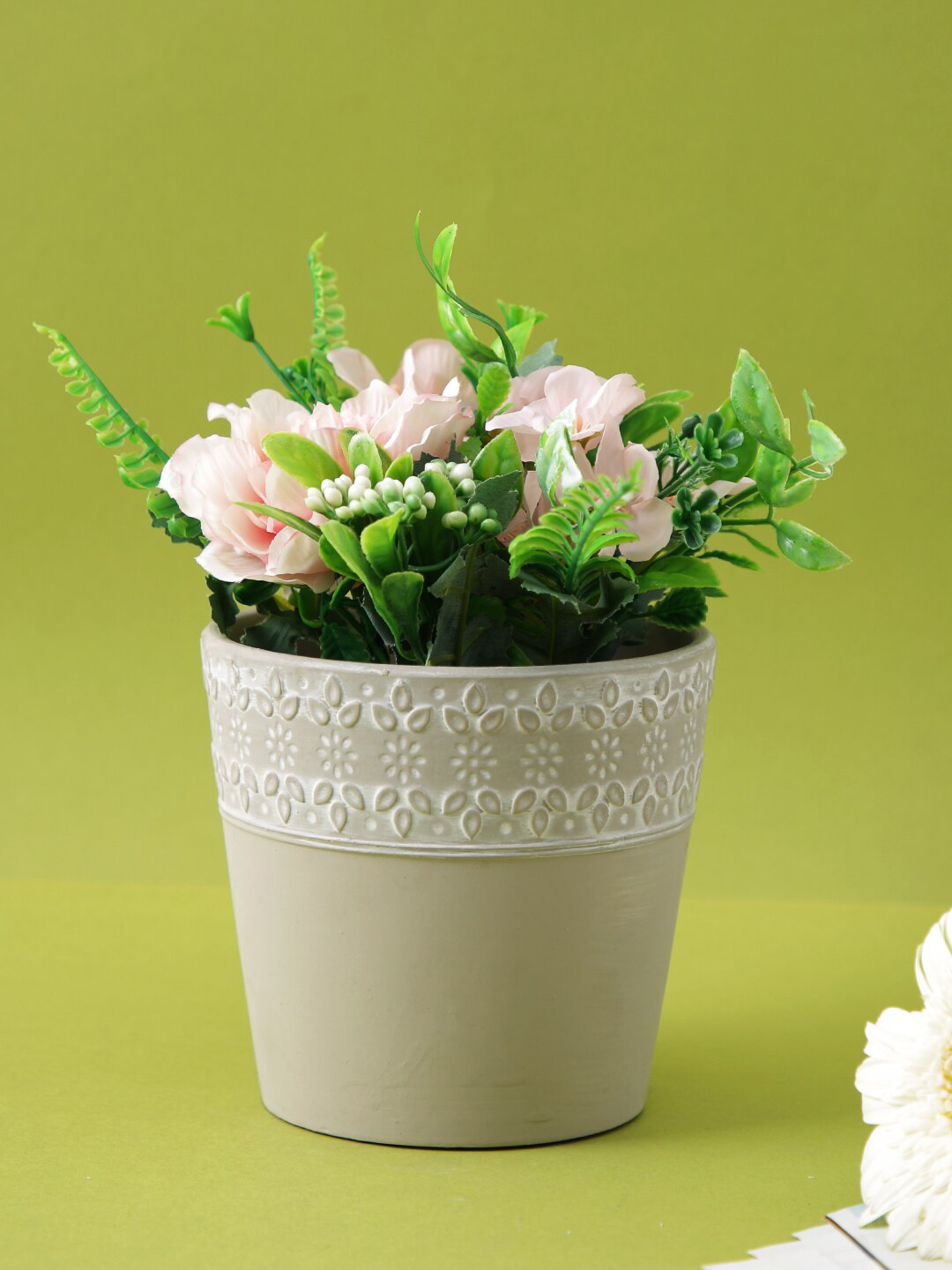TAYHAA Cream-Colored Textured Ceramic Planter