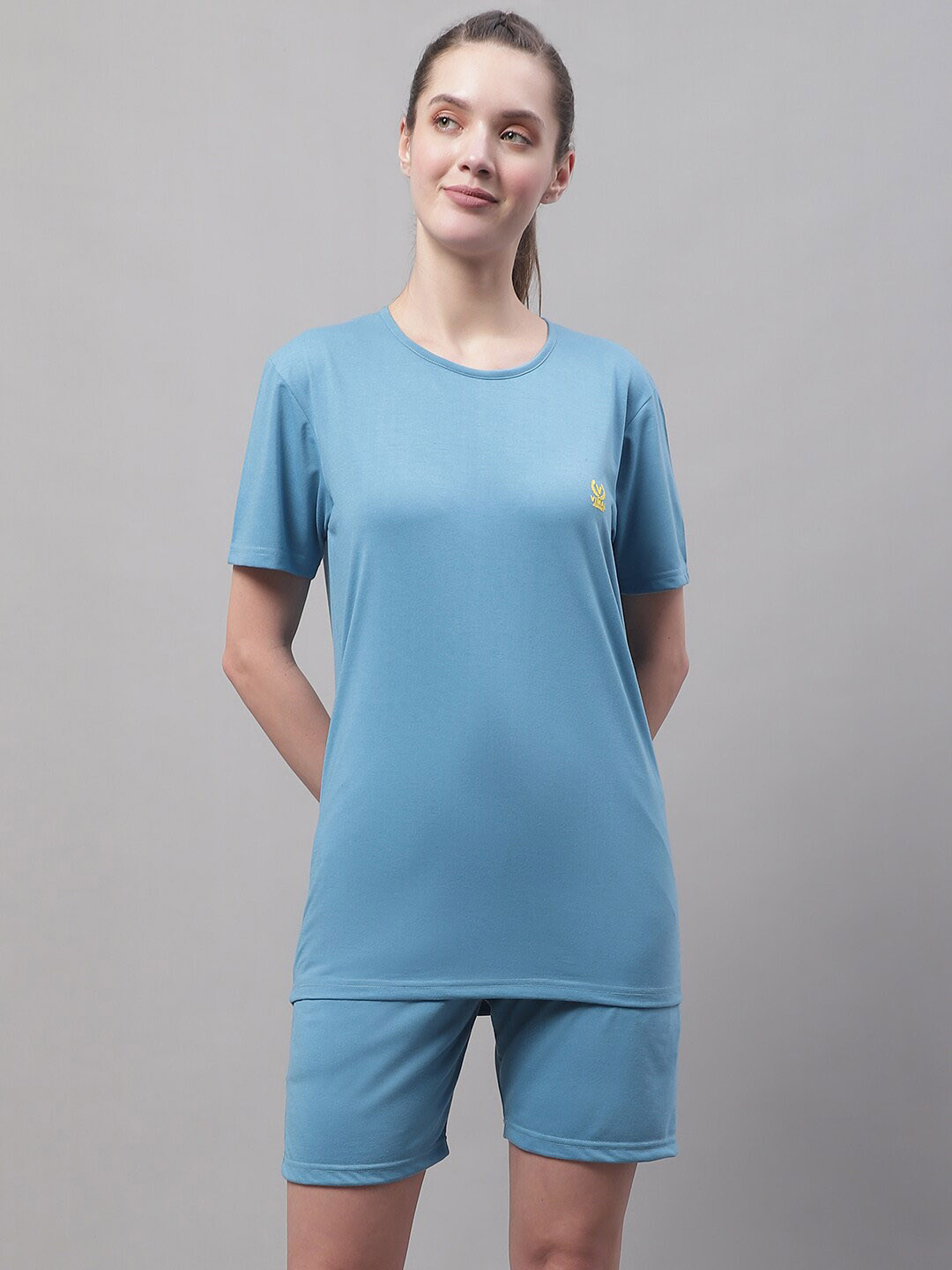 MACK JONNEY Brand Logo Detailed T-Shirt & Shorts Co-Ords