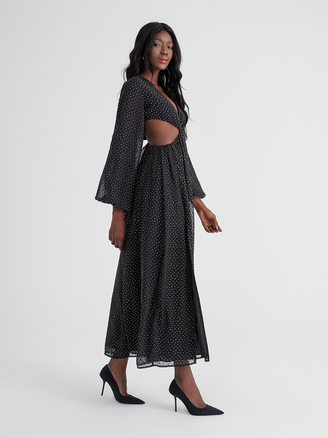 Urban Revivo Polka Dot Print Dobby Weave Puff Sleeve Maxi Dress
