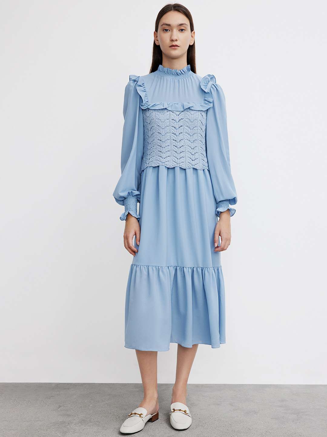 Urban Revivo Lace Insert Puff Sleeve A-Line Midi Dress