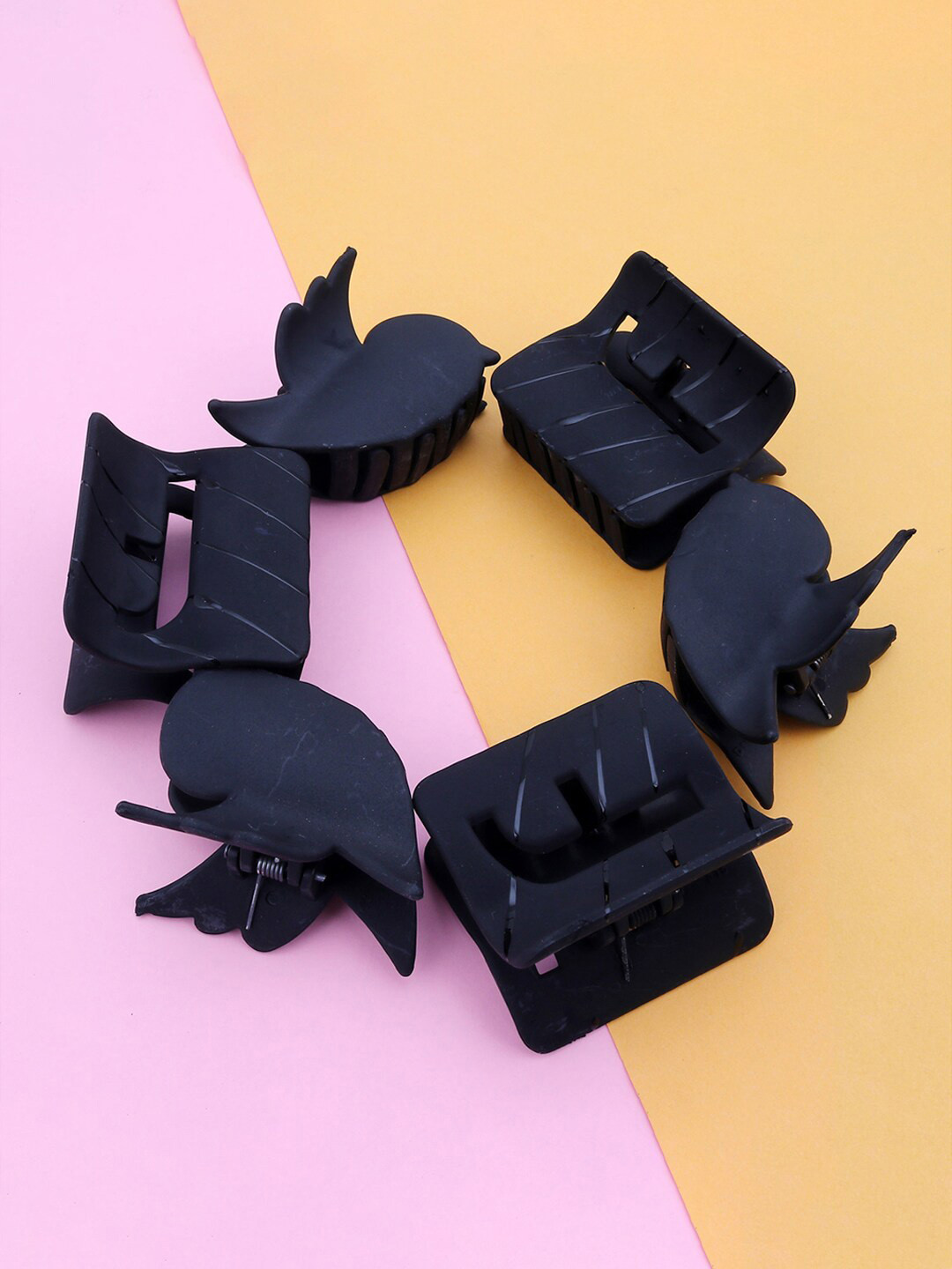 Sukkhi Women Black Set of 6 Facebook & Twitter Logo Butterfly Matte Claw Clip