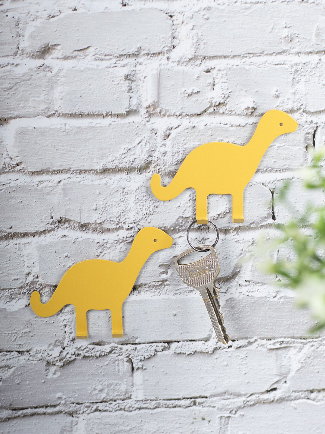 MARKET99 Yellow 2 Pieces Dino Shaped Metal Sticky Hooks