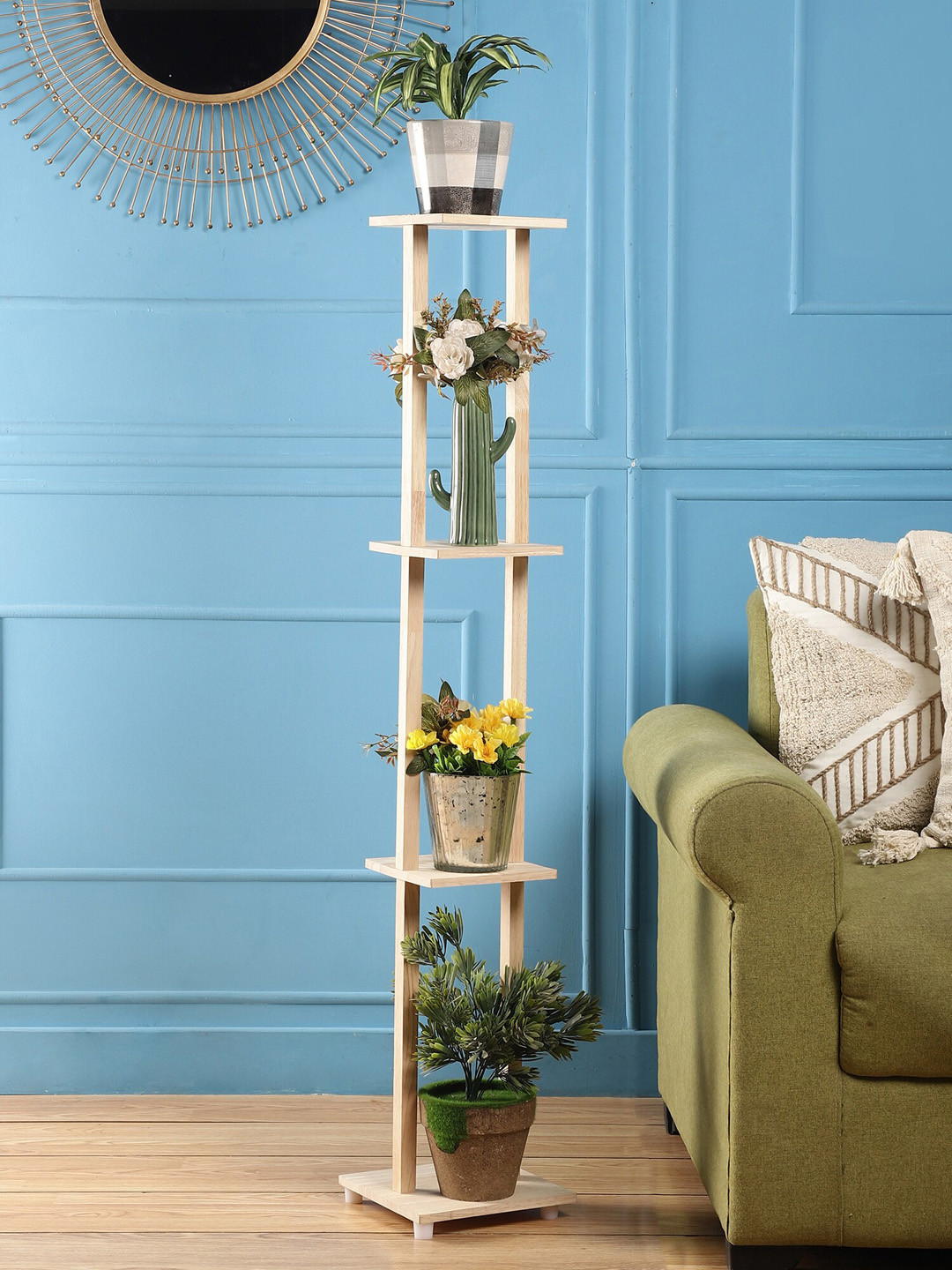 SANDED EDGE Gem Cream-Colored Wooden Planter Stand