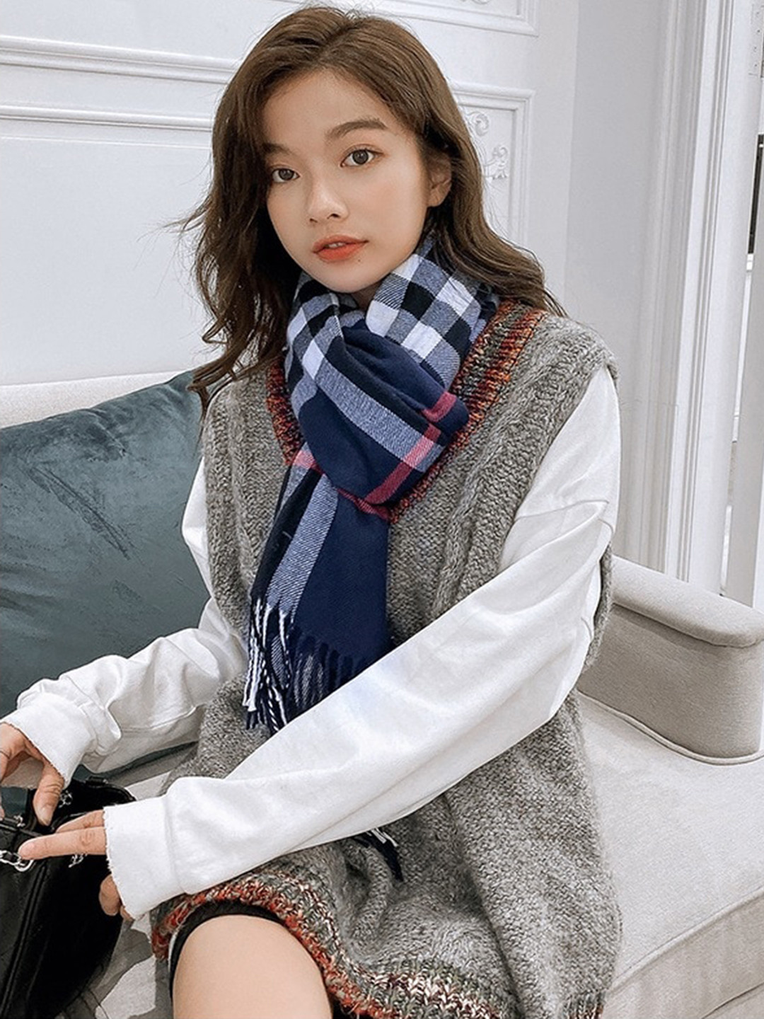Alexvyan Checked Woolen Cashmere Winter Muffler