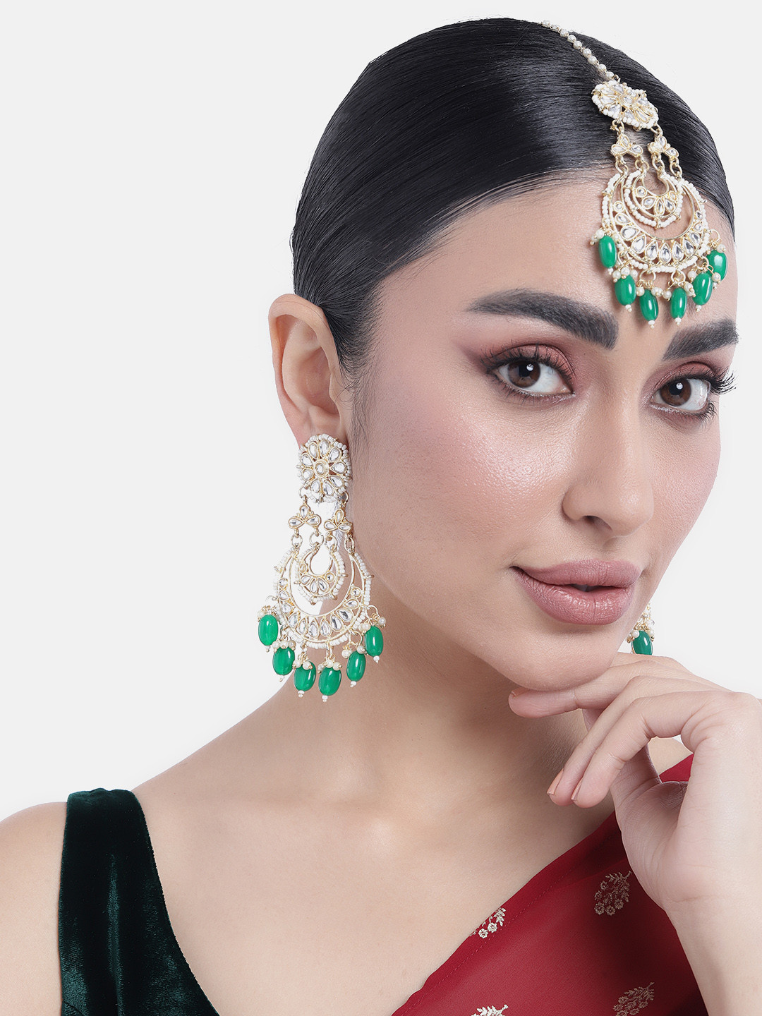 Peora Gold-Plated Kundan Maang Tikka With Earrings Set