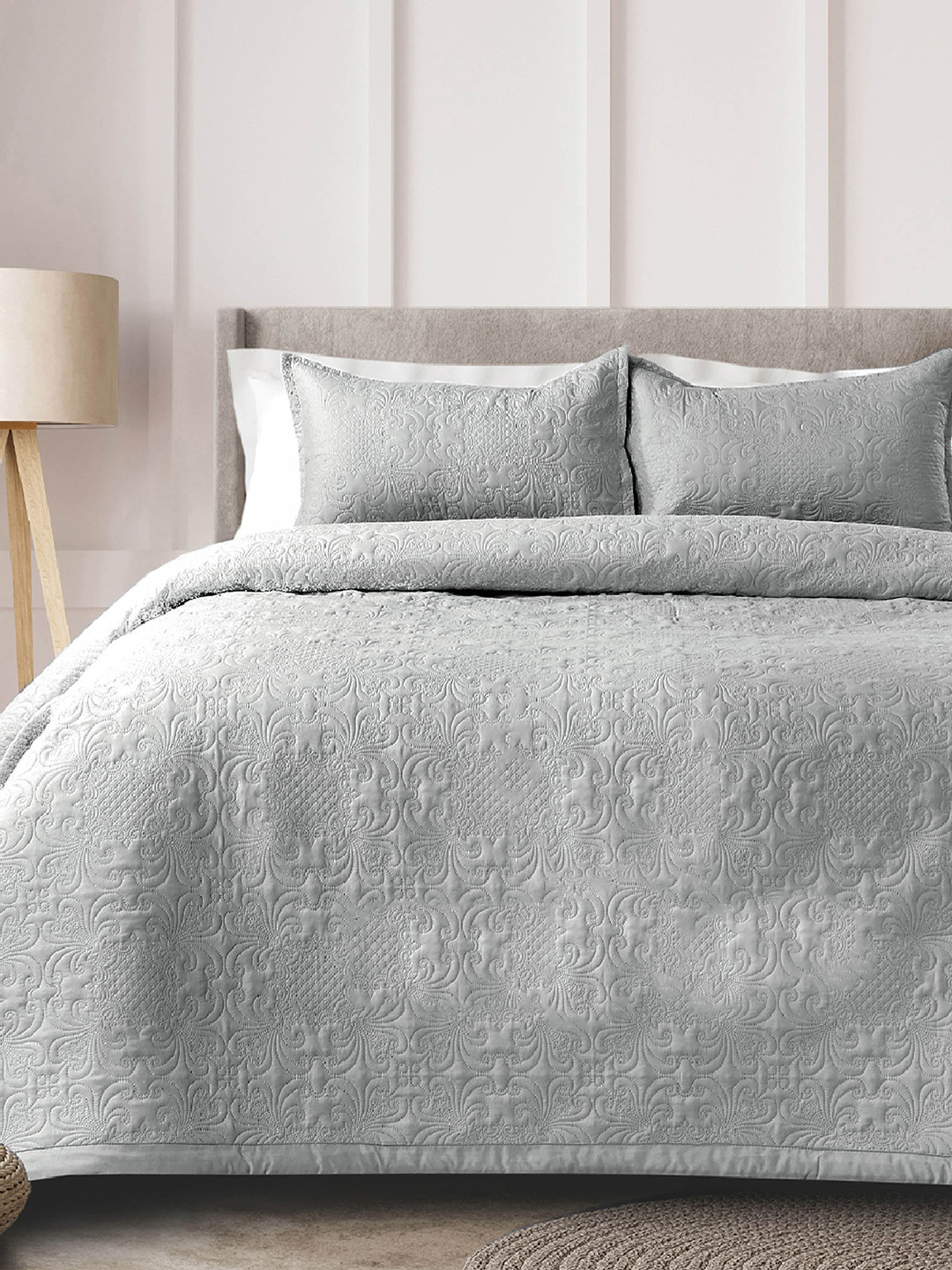 LABHAM Sensation Ultrasonic Quilted 300TC  King Bed Cover with 2 Pillow Covers