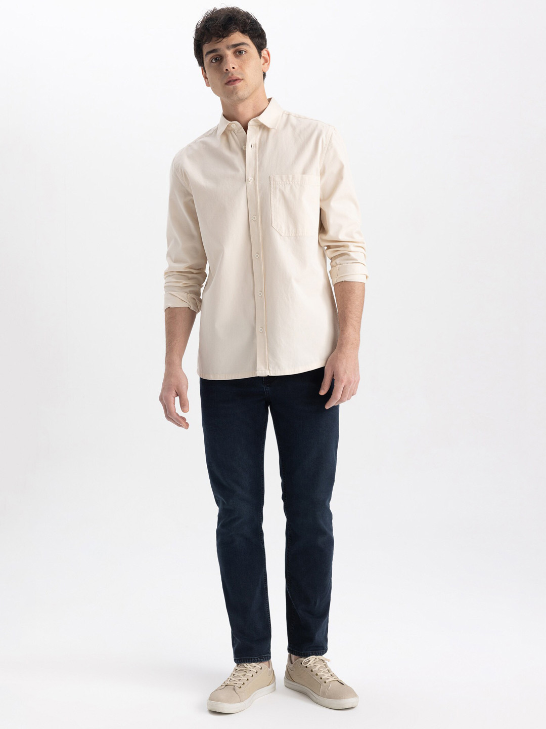 DeFacto Men Regular Fit Mid-Rise Dark Jeans