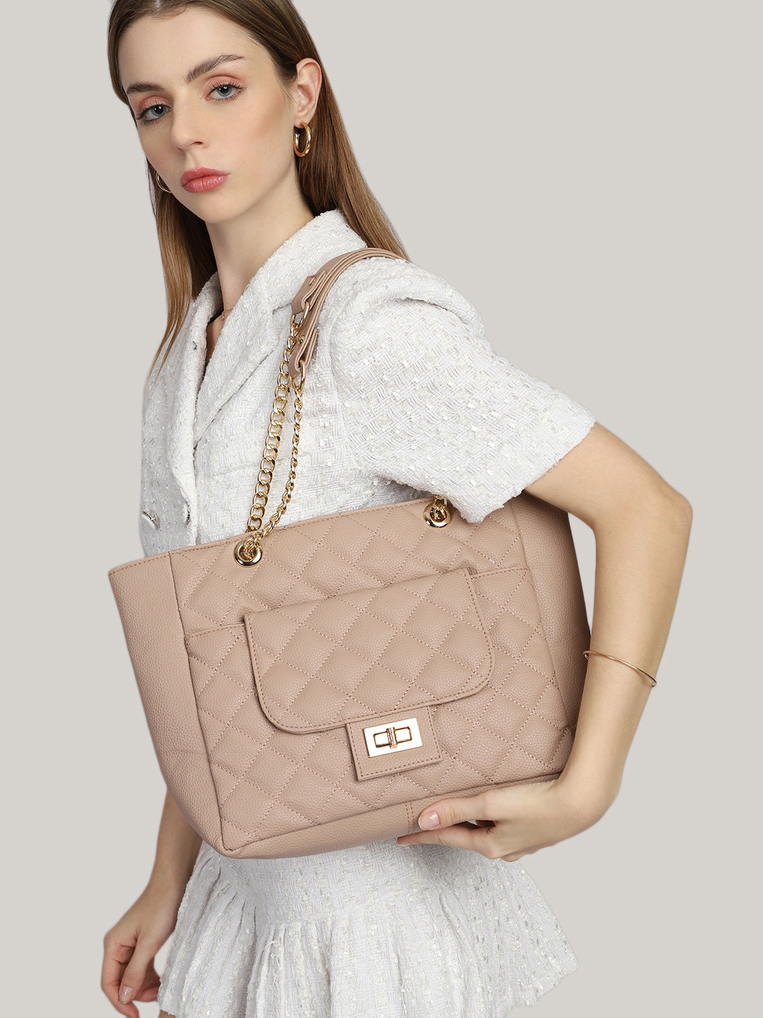 MINI WESST Structured Shoulder Bag with Quilted