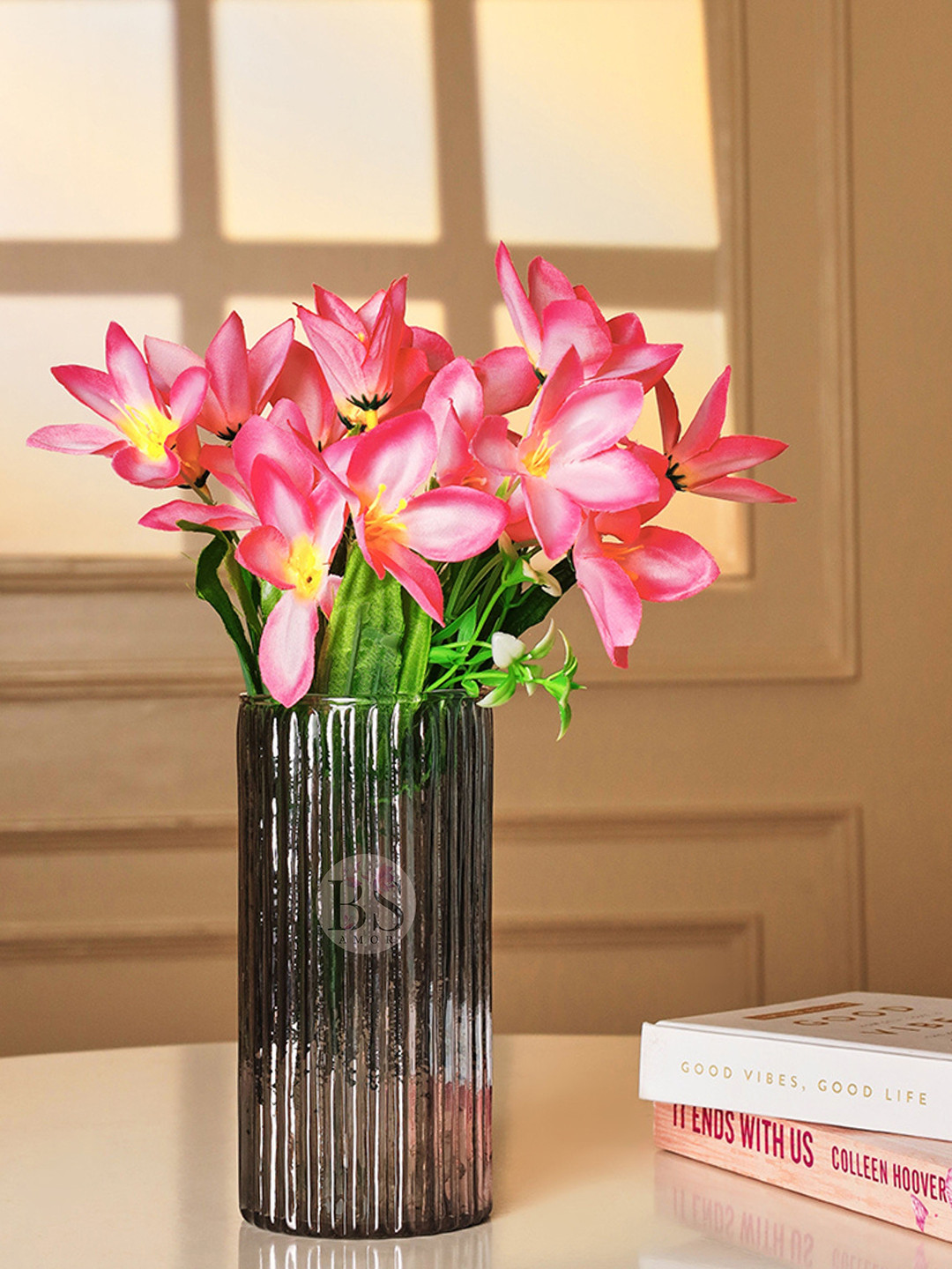 BS AMOR Pink & Black Lilly Artificial Flowers With Glass Vase
