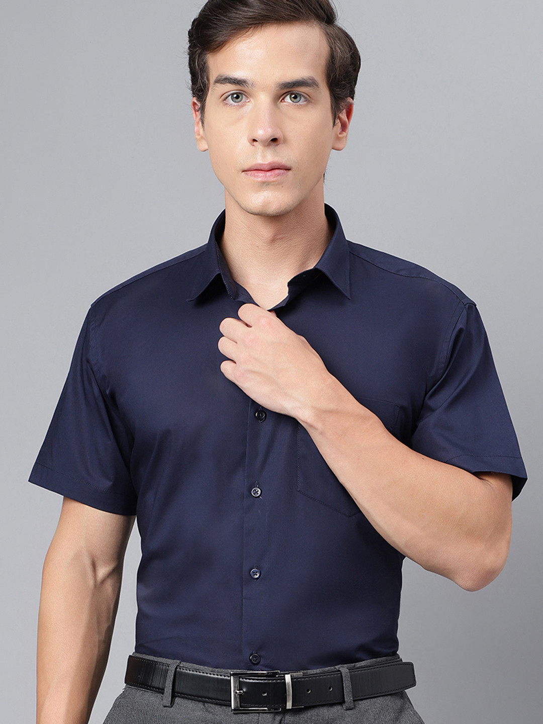 Hancock Men Navy Blue Slim Fit Solid Formal Shirt