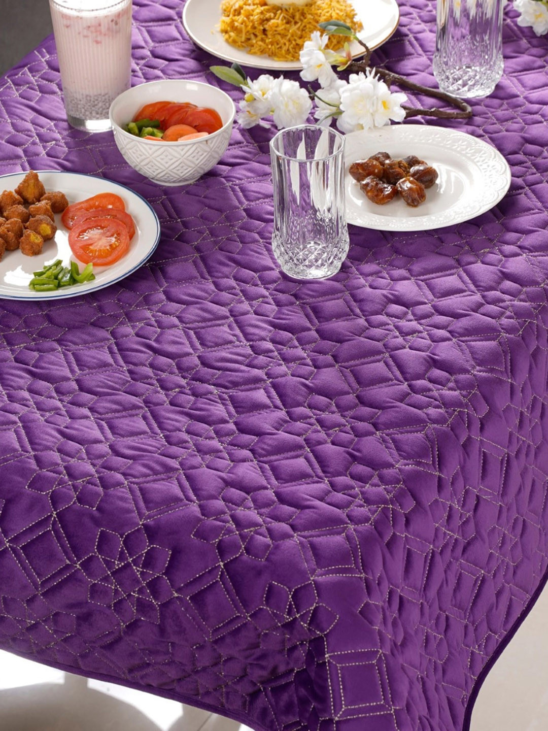 Nestasia Purple Quilted 6-Seater Velvet Table Cloth