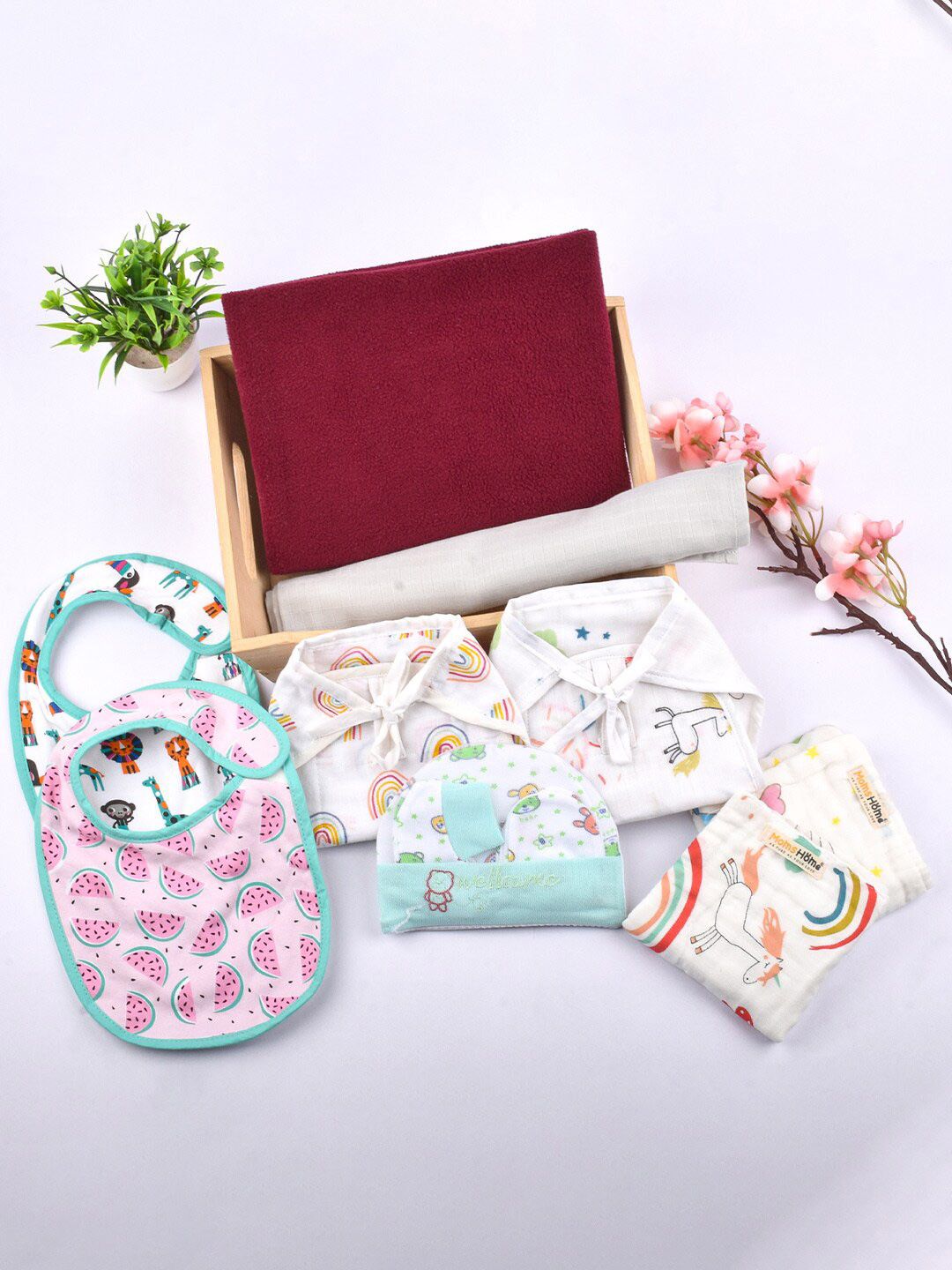 Moms Home Infants Set Of 8 Organic Cotton Dry Sheet Combo