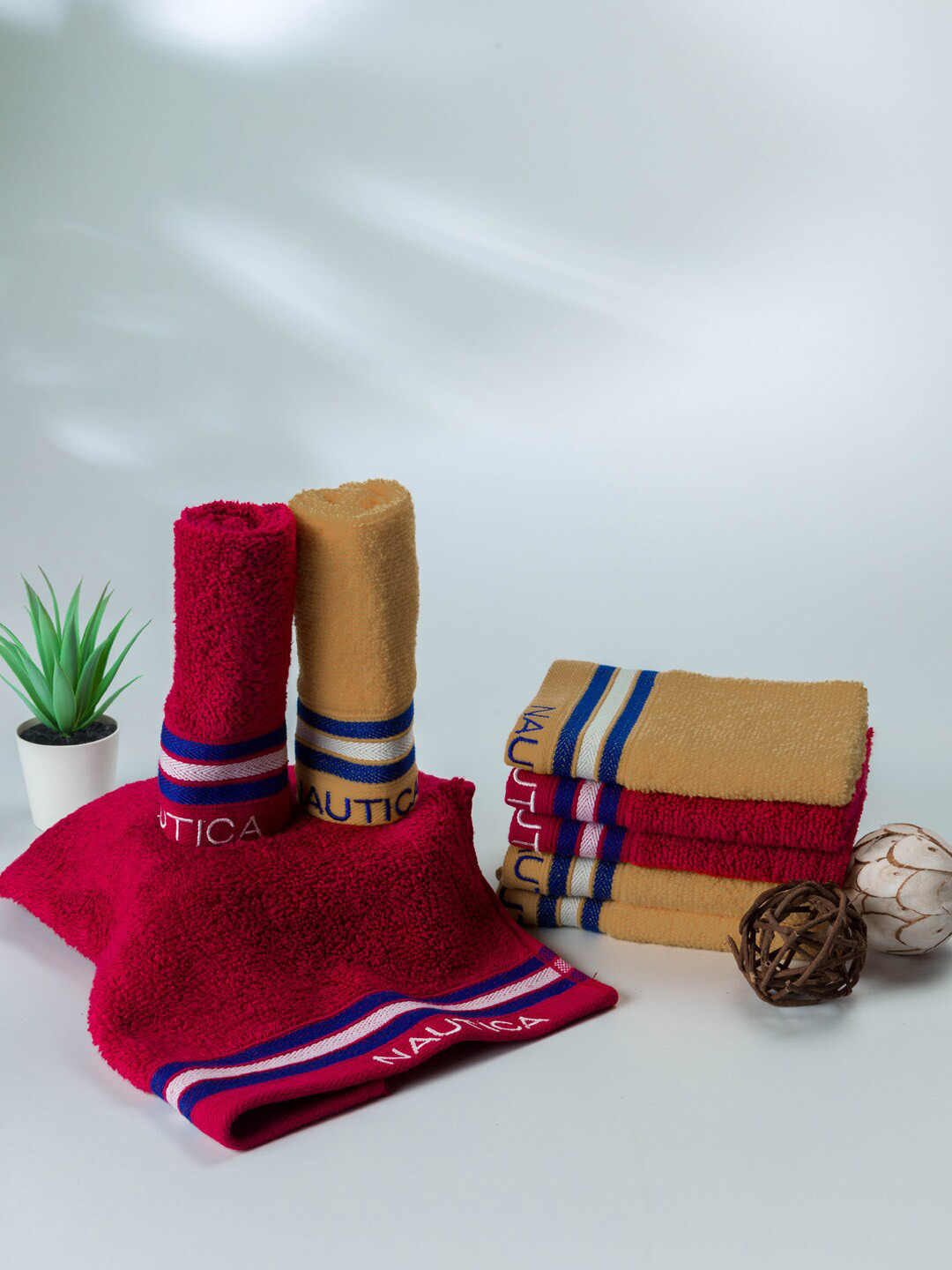 Nautica Beige & Burgundy 8 Pieces 500 GSM Zero Twist Pure Cotton Face Towels