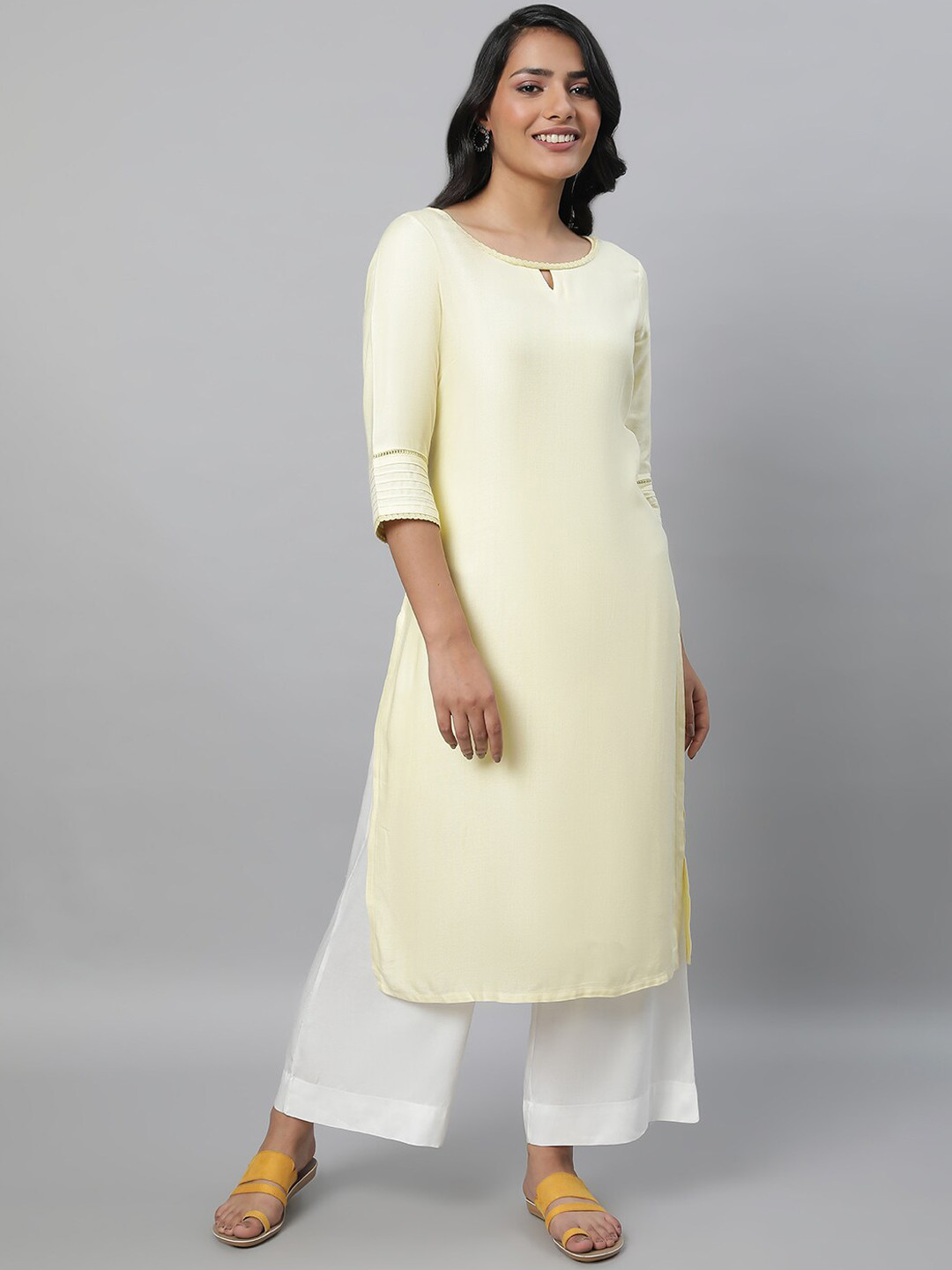 AURELIA Keyhole Neck Lace Inserted Straight Kurta