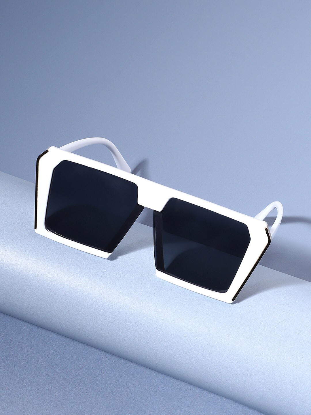 French Accent Men Rectangular Sunglasses with UV Protected Lens SUM23FA_HSSG1111