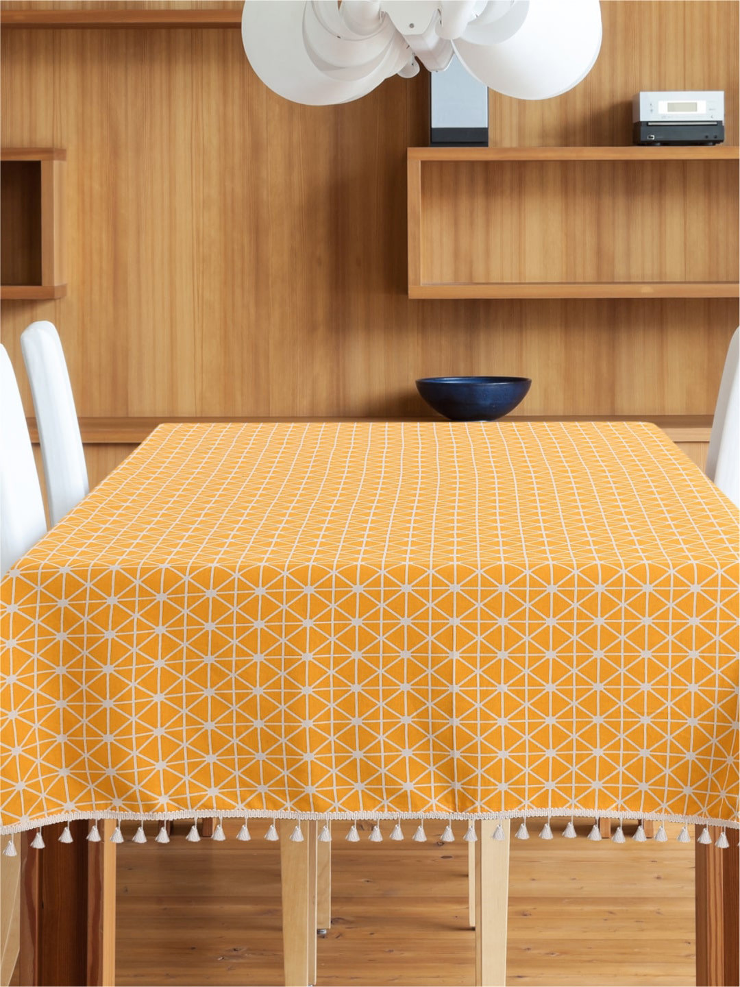 URBAN SPACE Yellow & White Geometric Printed Pure Cotton 6-Seater Table Cover