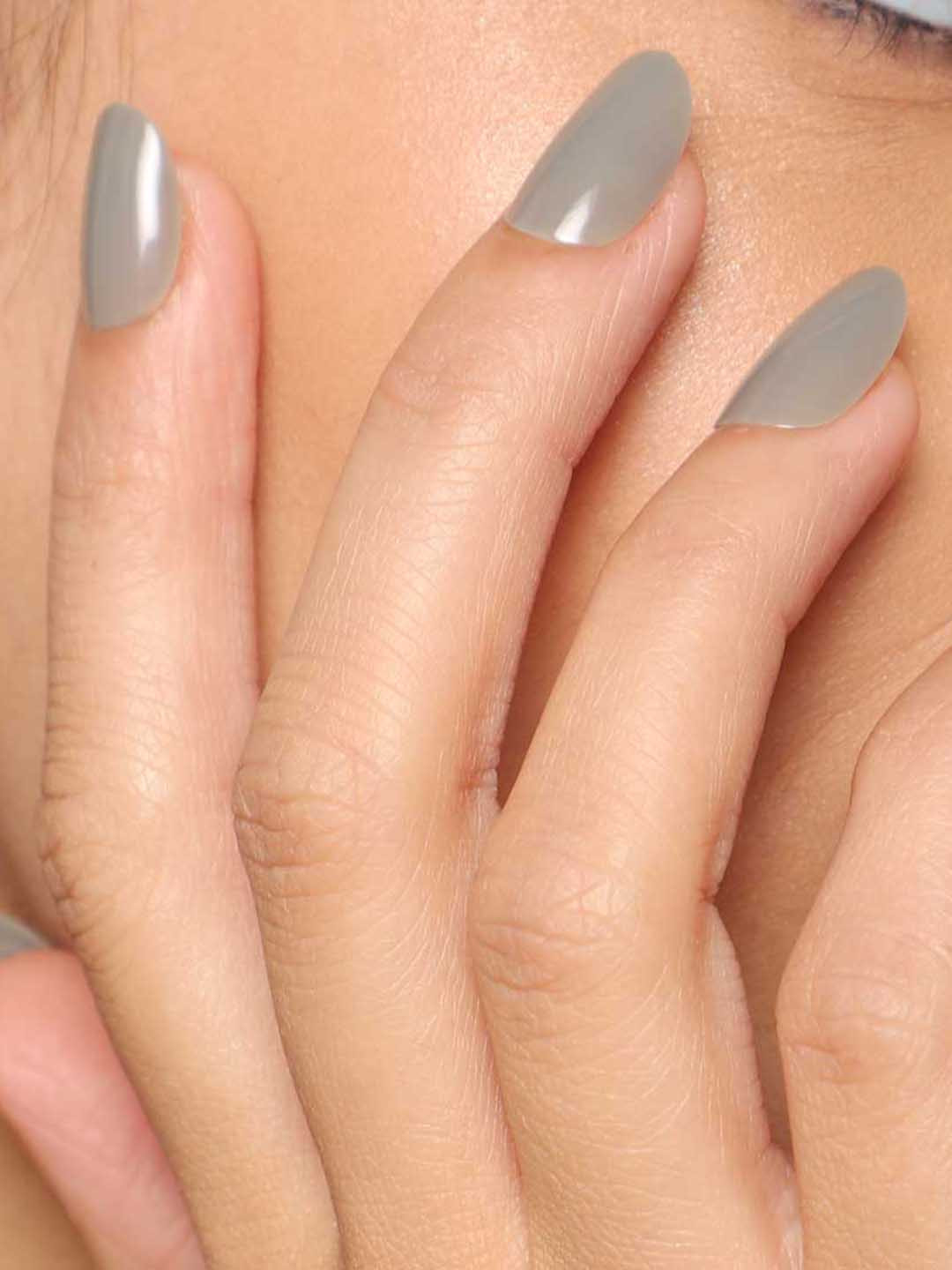 LICK 24 Pcs Glossy Oval Fake Artificial Press On Nails - Grey