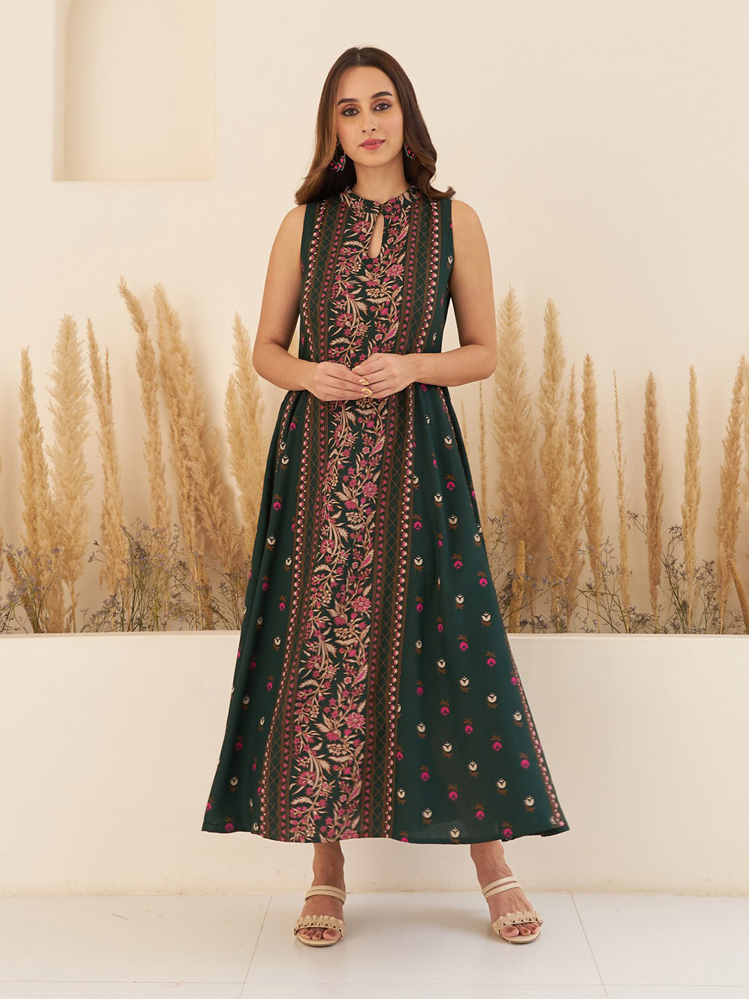 Rustorange Floral Printed Cotton Keyhole Neck Sleeveless Fit & Flare Maxi Dress