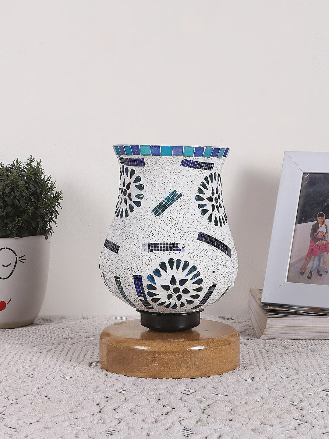 Devansh White & Blue Printed Wooden Round Table Lamp With Mosaic Glass