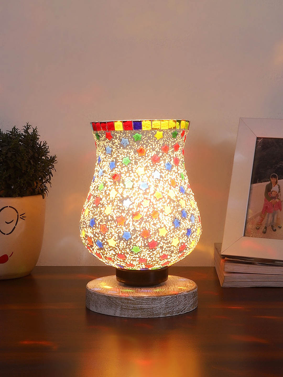 Devansh White & Red Round Shaped Brushed Wooden Table Lamp With Mosaic Design Glass Shade