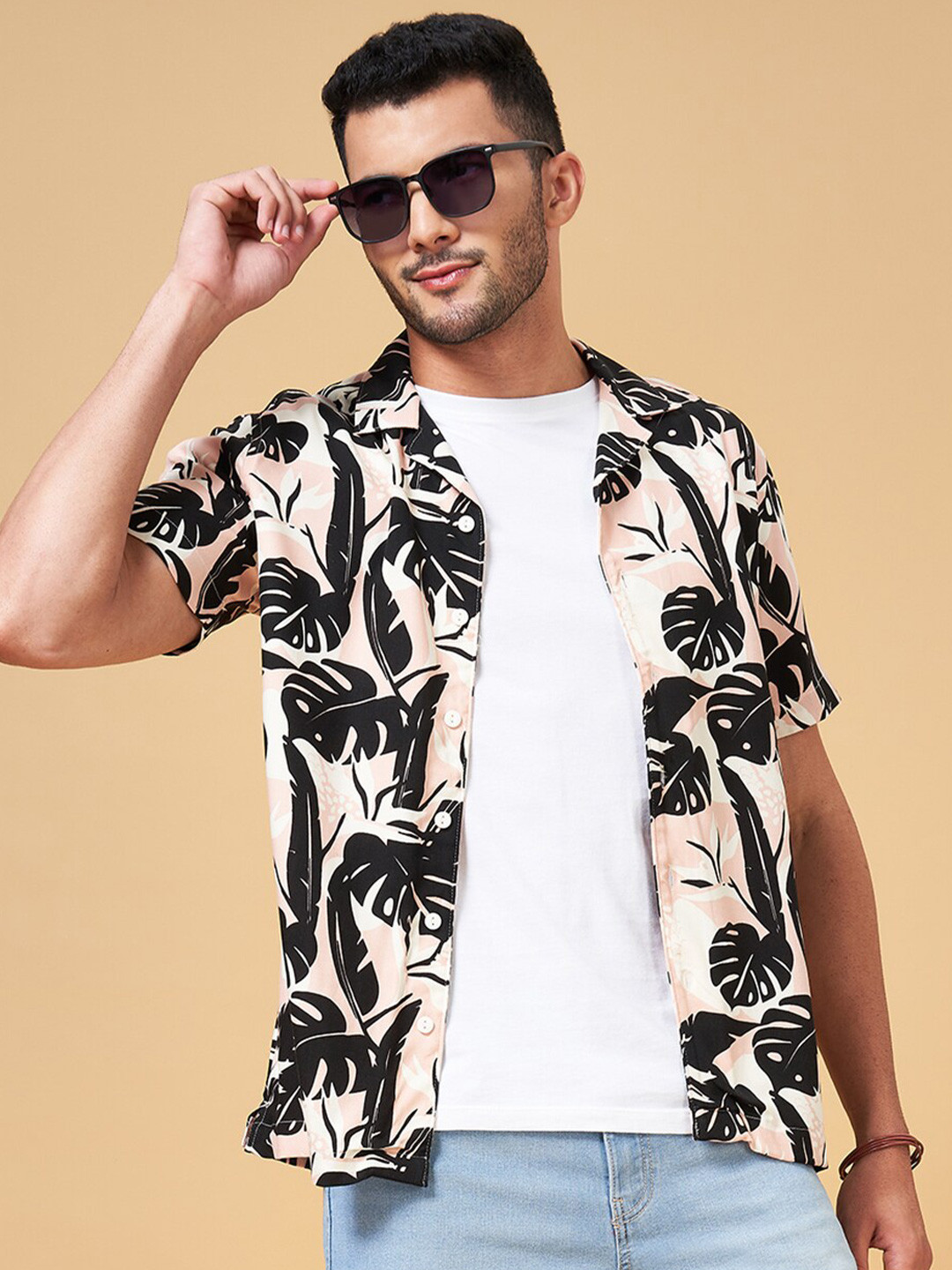 People Slim Fit Floral Opaque Printed Casual Shirt