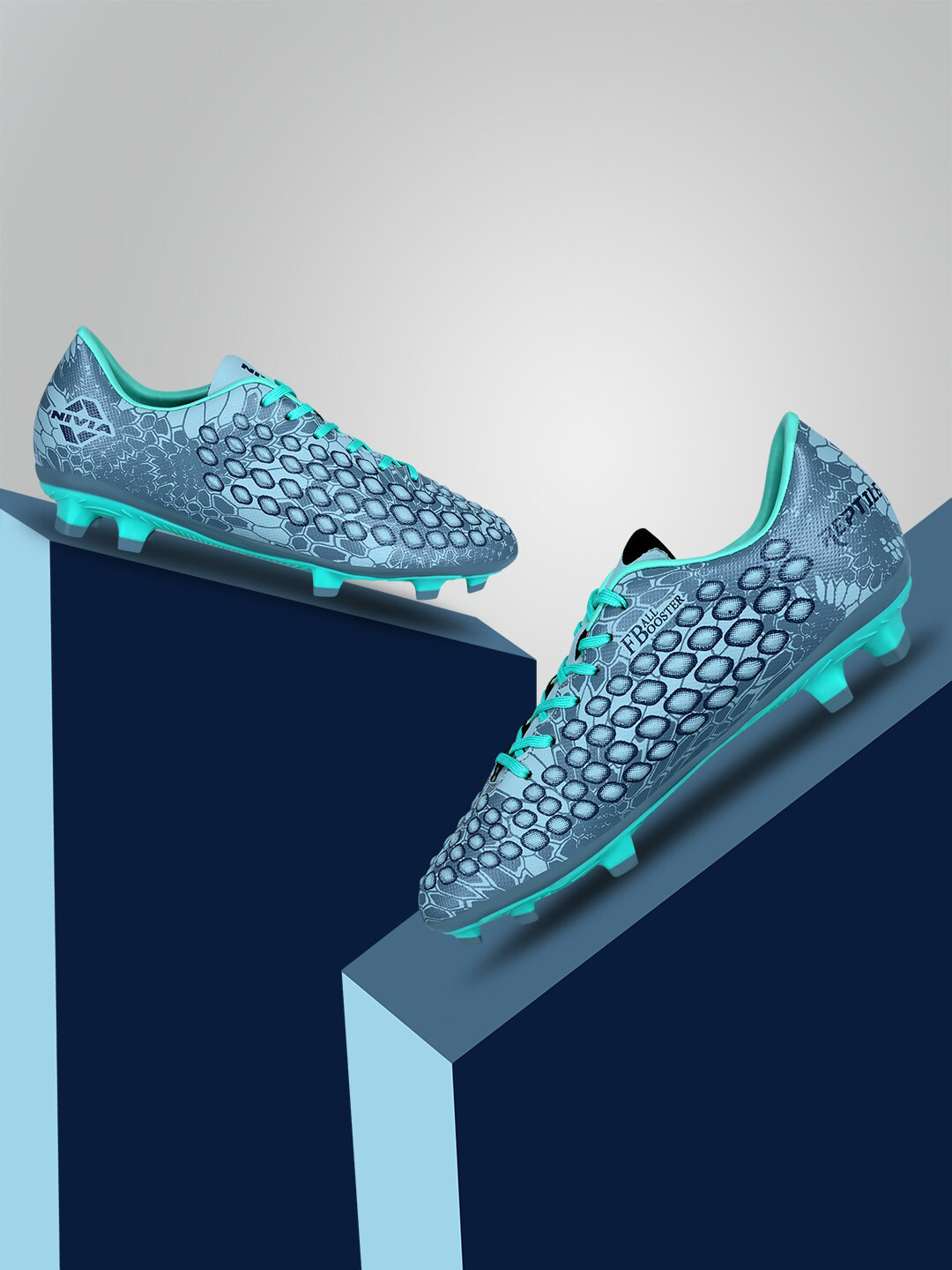 NIVIA Men Reptile Football Shoes