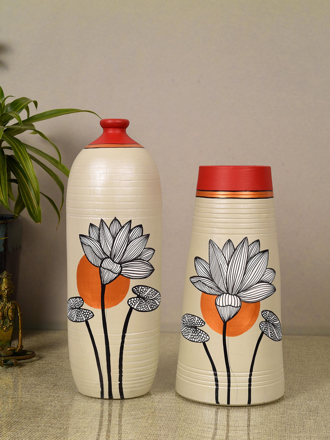 AAKRITI ART CREATIONS Crimson Heights 2-Pieces Grey & Red Printed Terracotta Vases