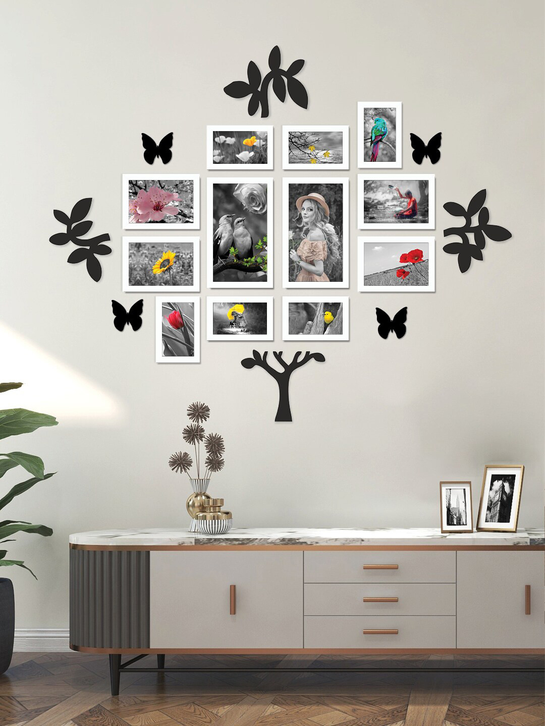 RANDOM Black 12 Pieces Photo Frames With Plaque