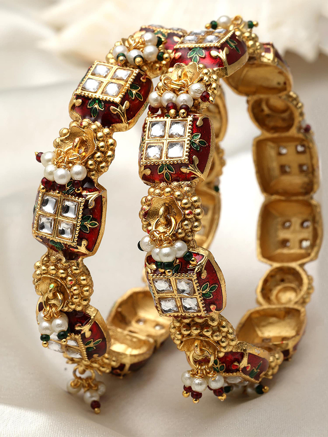 KARATCART Set Of 2 Gold-Plated Kundan-Studded Kashmiri Bangles