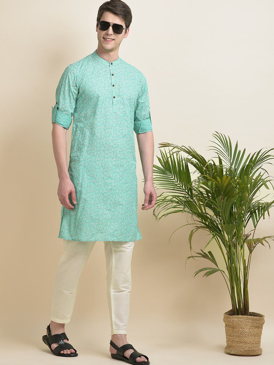 Anouk Green & Off white Floral Printed Band Collar Kurta With Pyjamas