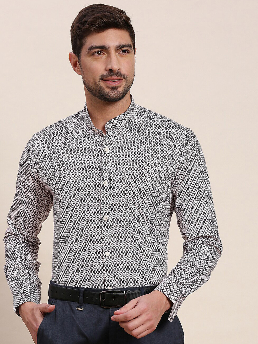INVICTUS Micro Ditsy Printed Original Fit Long Sleeves Pure Cotton Formal Shirt