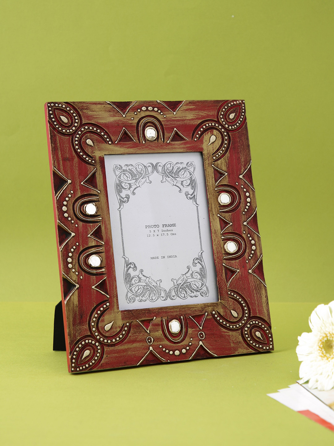 Aapno Rajasthan Red & White Painted Wooden Photo frame