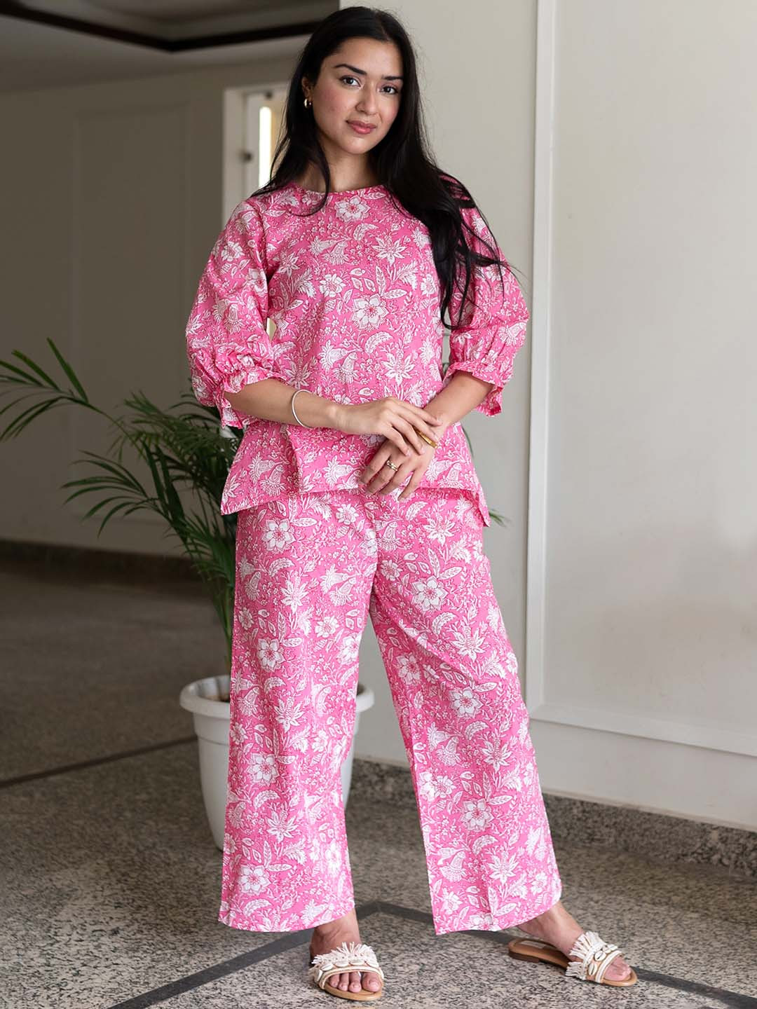 Gerua By Libas Women Floral Printed Pure Cotton Night suit