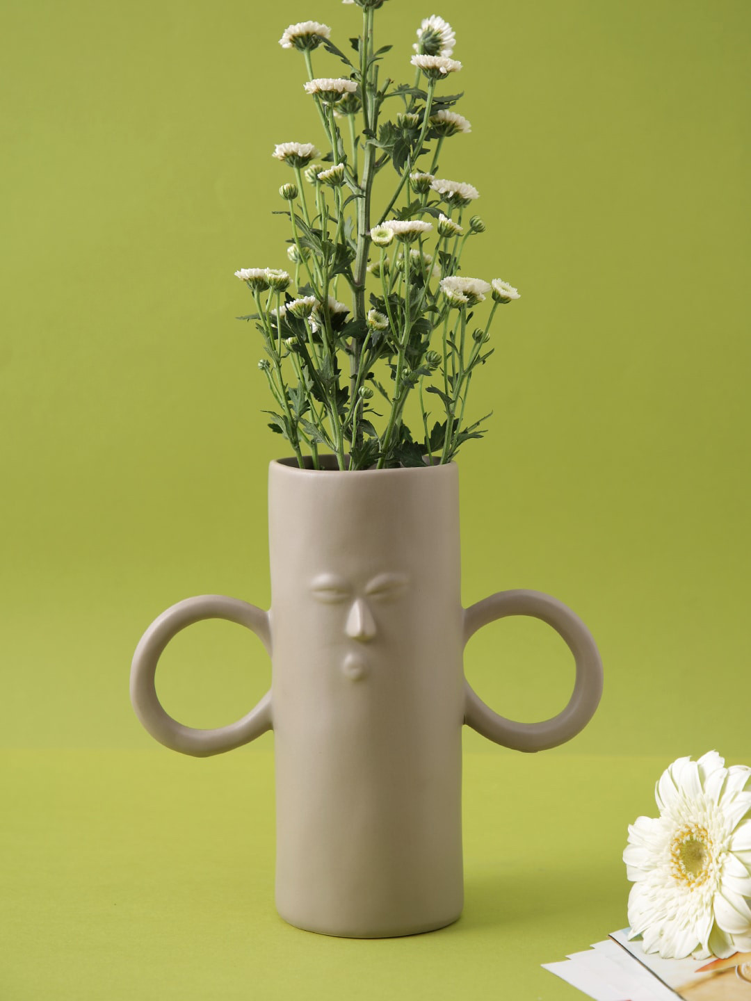 TAYHAA Beige Face Like Design Ceramic Flower Vase