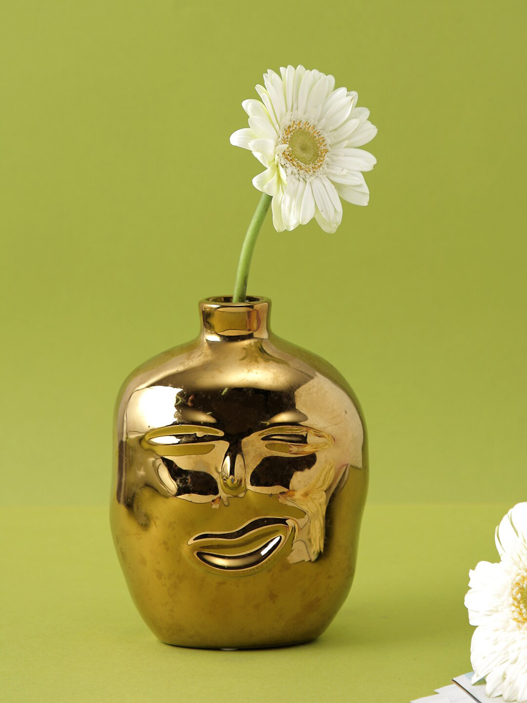 TAYHAA Gold Toned Ceramic Face Shape Ceramic Vase with Narrow Neck Flower Vase