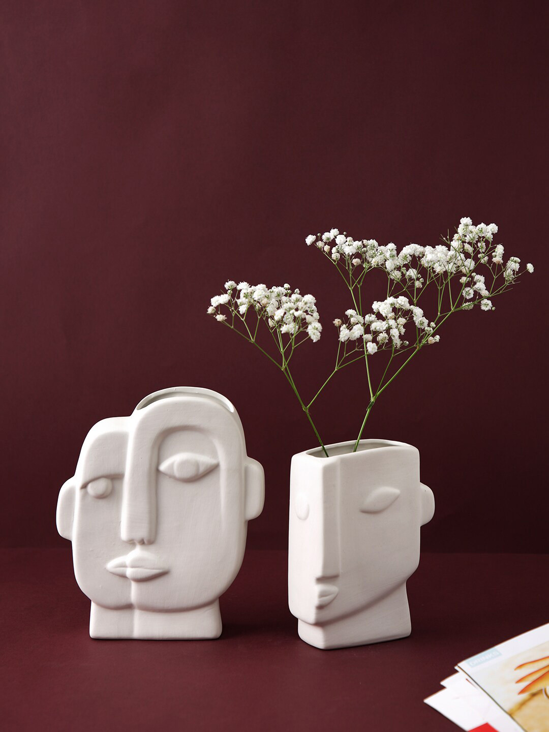 TAYHAA White 2 Pieces Textured Face Like Ceramic Flower Vases