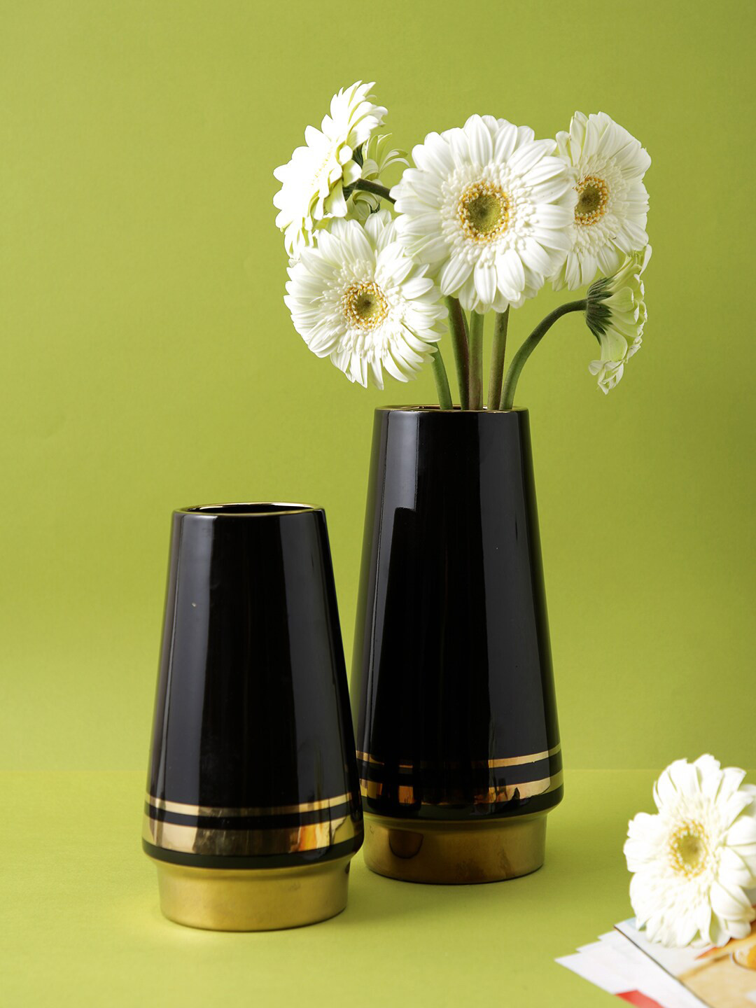 TAYHAA Black & Gold Toned 2 Pieces Ceramic Flower Vases