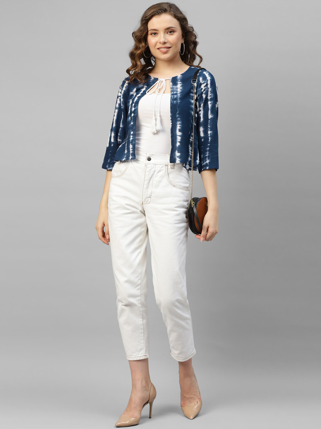 DEEBACO Women Printed Crop Shrug
