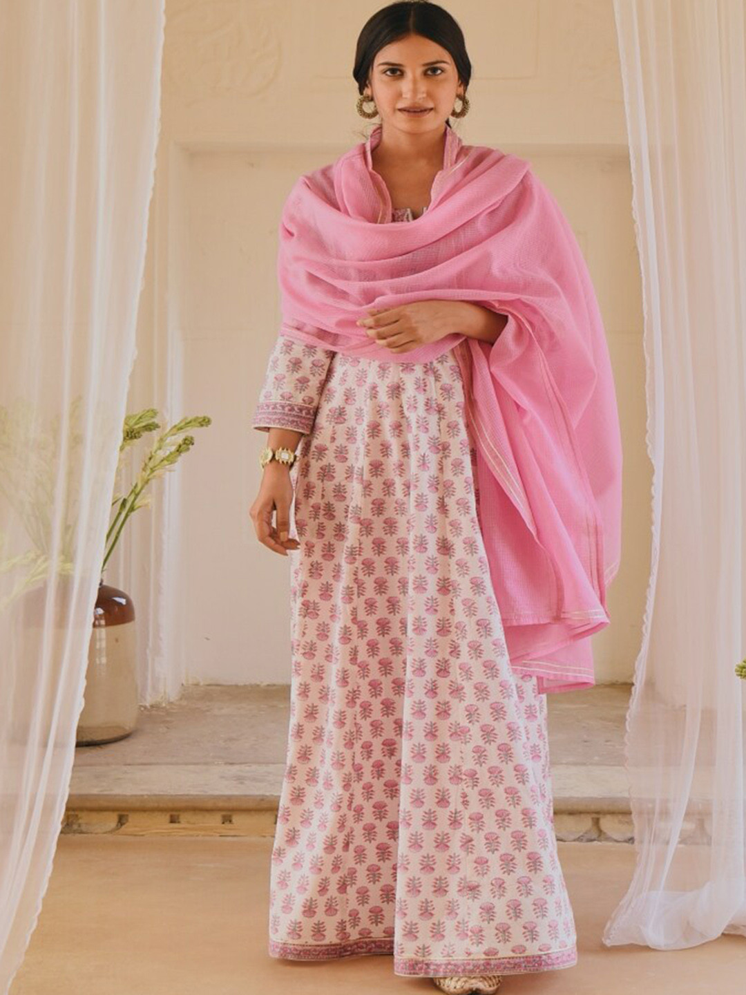 KARAJ JAIPUR Floral Printed Panelled Pure Cotton Kurta with Trousers & Dupatta